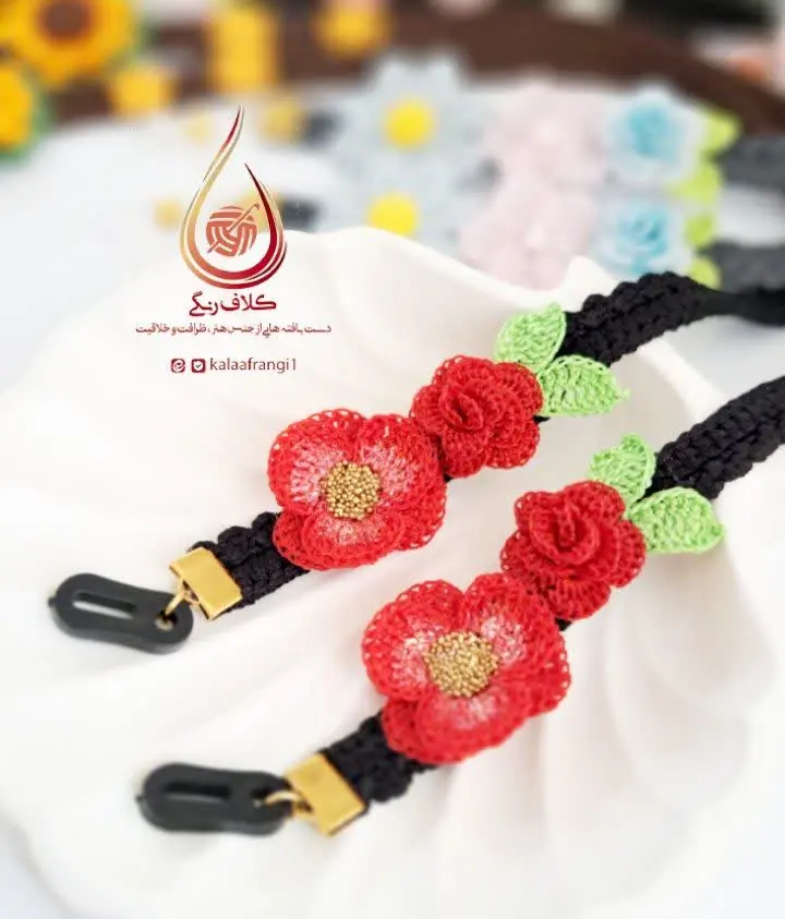 بند عینک تزیین شده با گلهای...