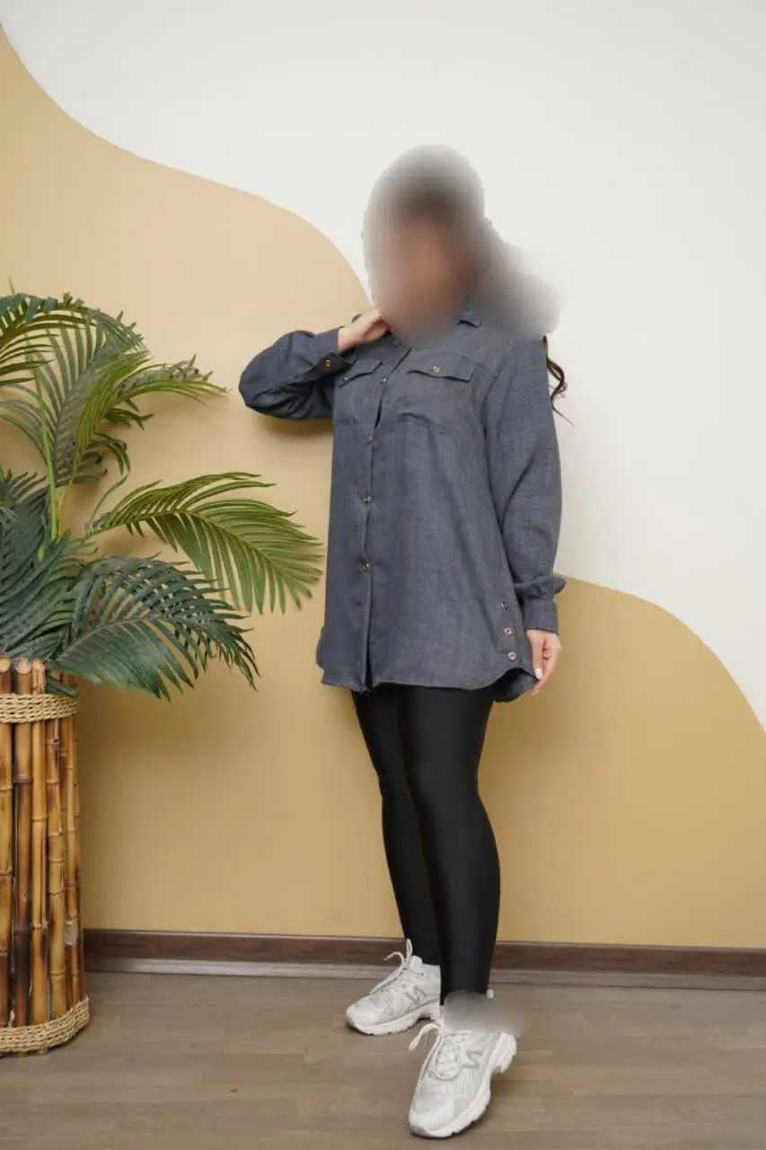 نام: مانتو بغل دکمه شانتون ۱۲۱۸
