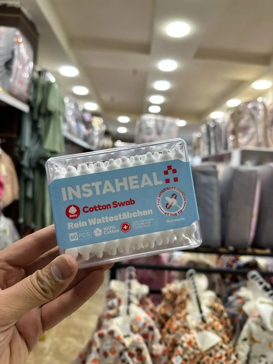  🎀 از نوع مکعبی، ۶۰ عددی و مدل اینستاهیل (INSTAHEAL) می‌باشد. 
