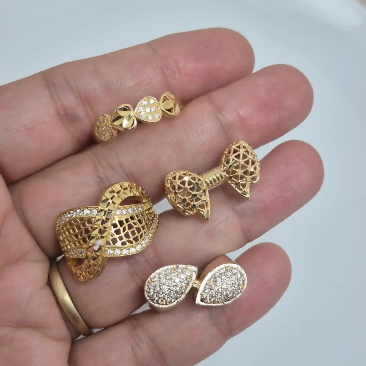 همین ۴ عدد سایز ۸ موجوده ☺️