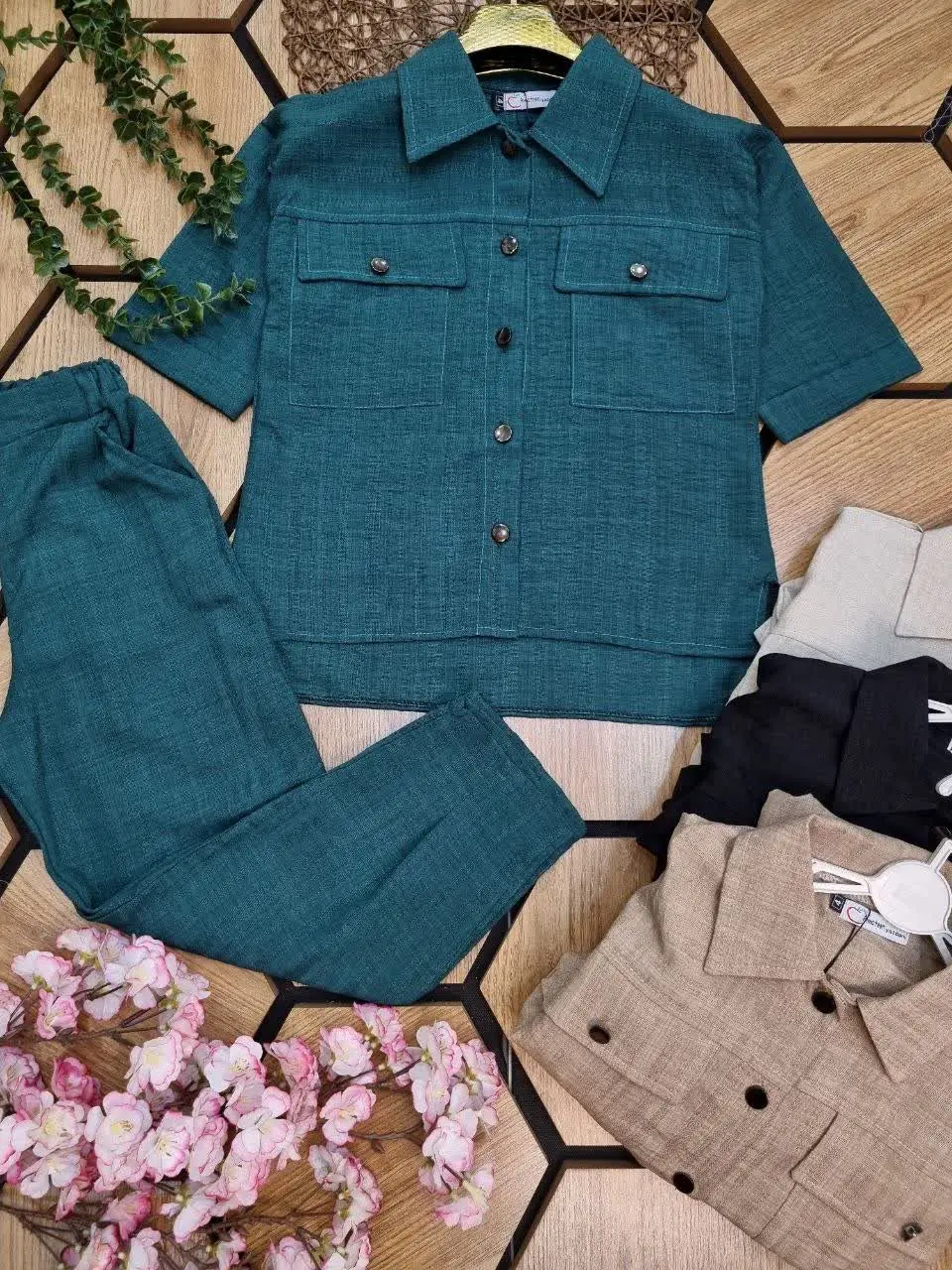 🇮🇷🧥🧶👗👚🎽👕👖👔💎
