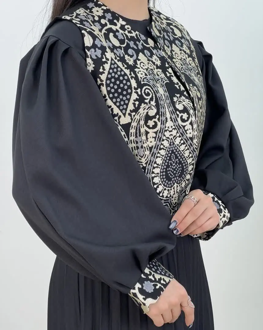 ☀️نام: سه تیکه پریسا
