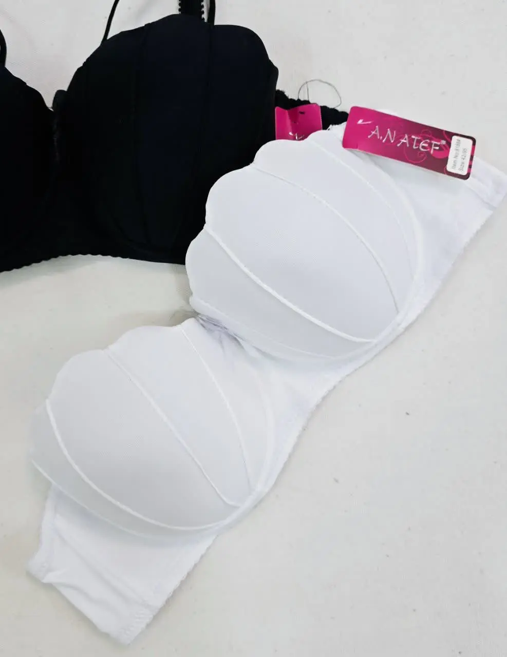 سوتین اسفنجی صدفی 
