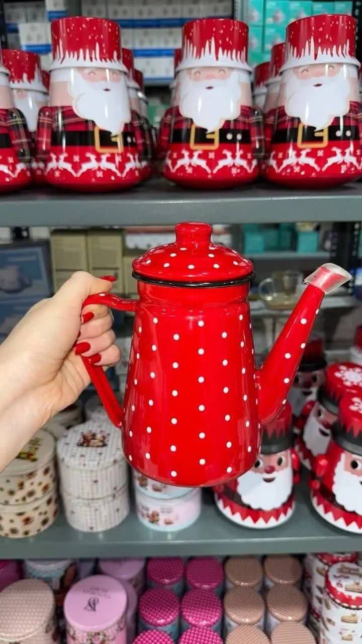 قوری خالدار قرمز لعابی