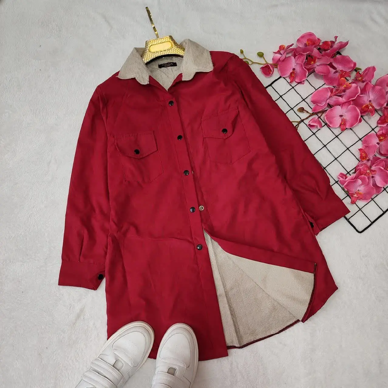 ❄️ نام: کاپشن نلا
