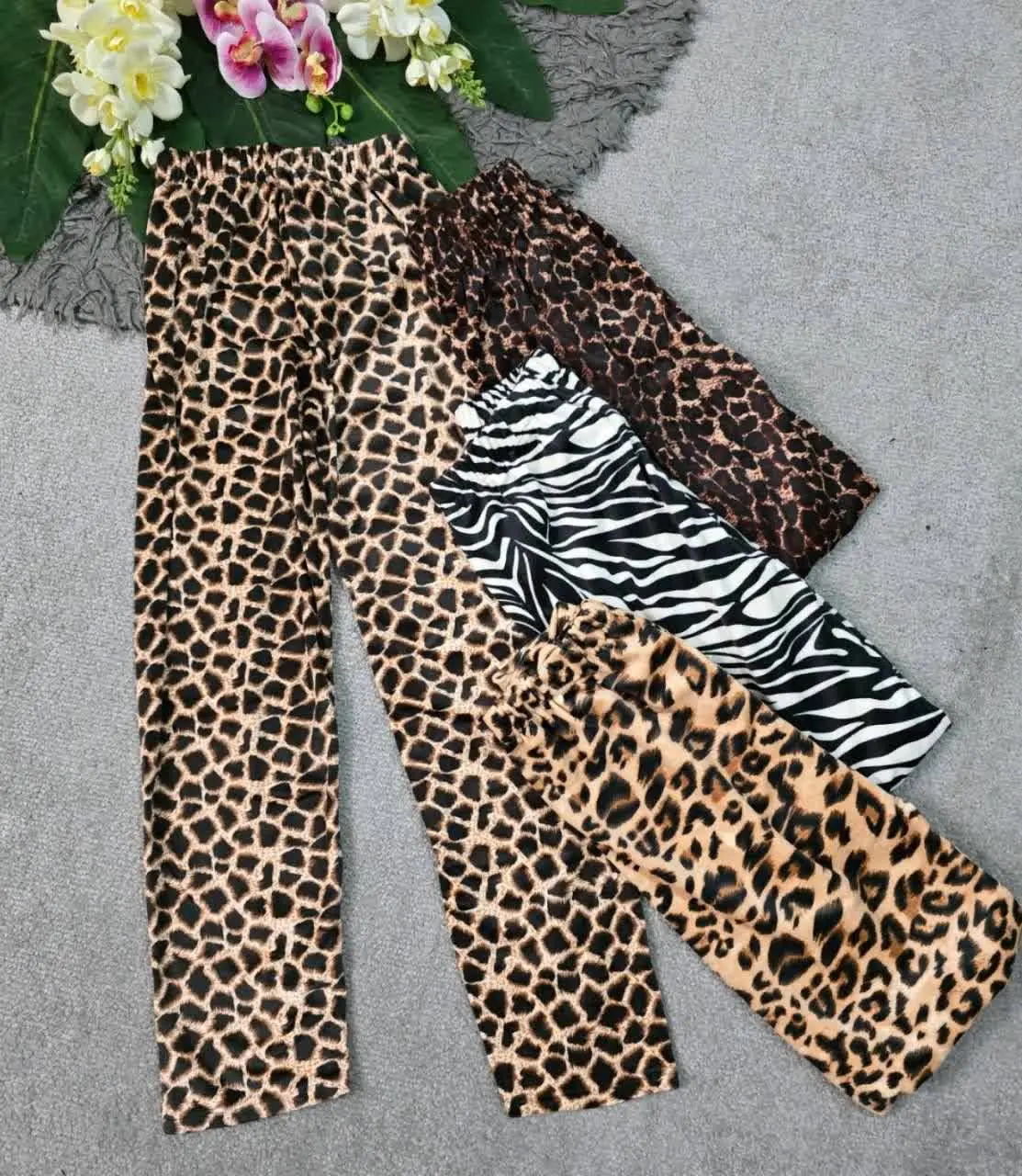 لگ مخمل (شلوار)