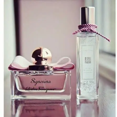 عطر فراگامو #سیگنورینا_سالواتوره 😍
