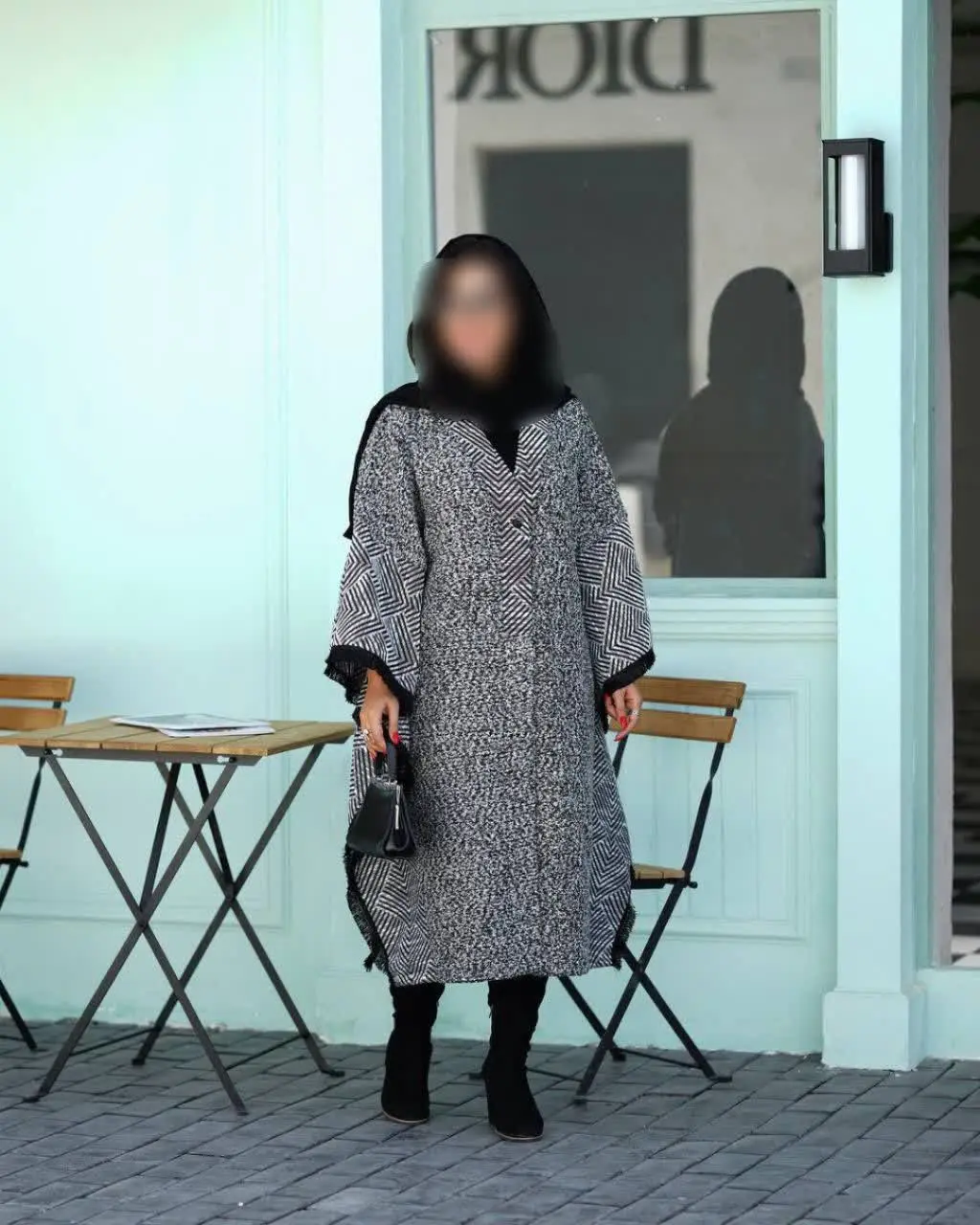 مدل؛ پامچال
