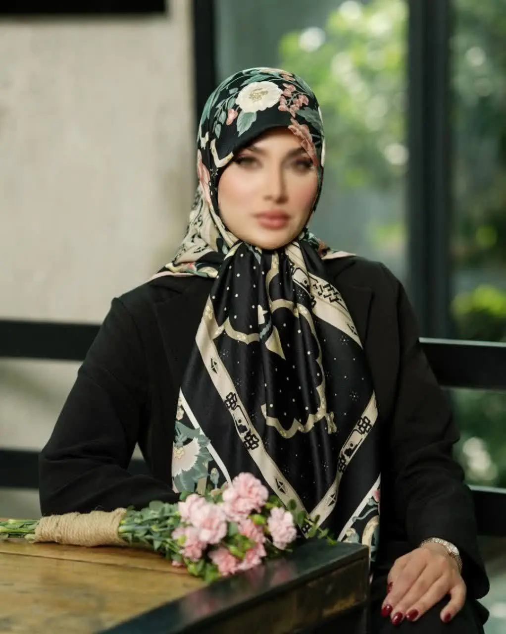 شیک‌ترین روسری مجلسی 
