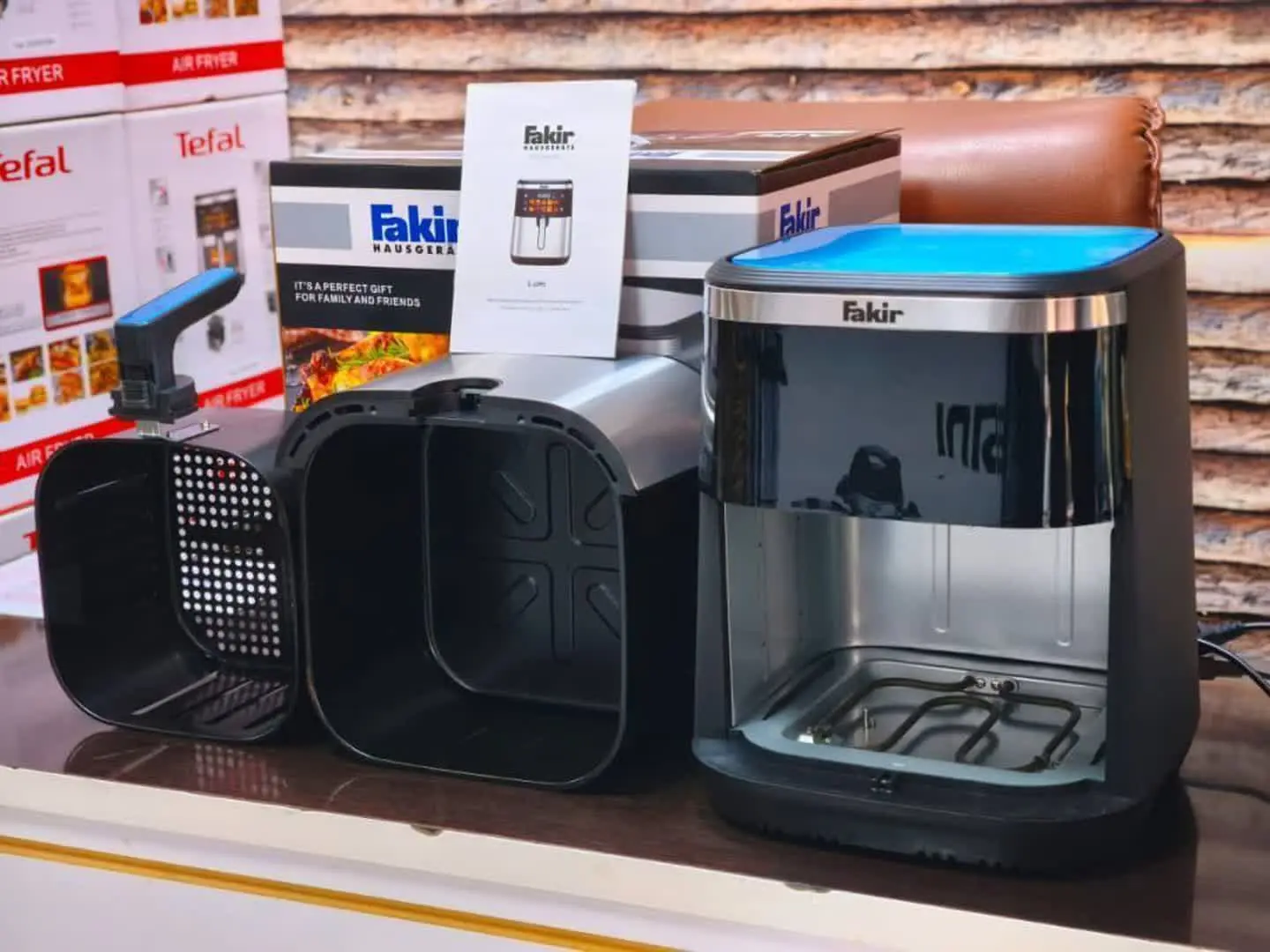 قیمت ویژه" ۸٫۲۰۰