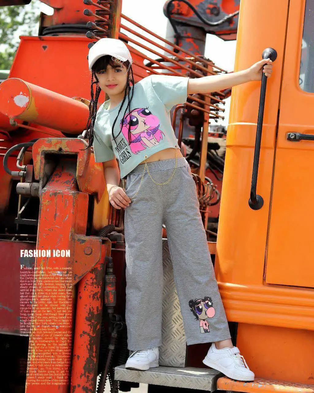 نیم تنه کوتاه
