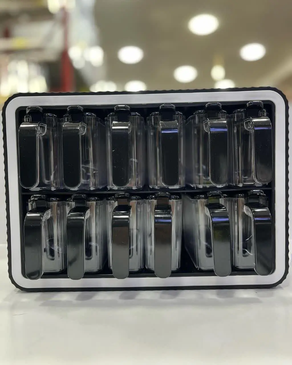 در دو مدل ۹و ۱۲ تایی
