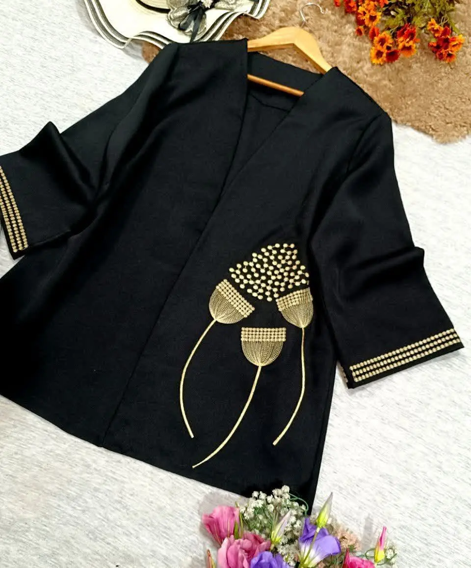 نام: مانتو طرح قاصدک
