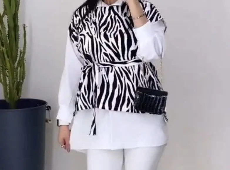 🦺نام: وست و شومیز💥💫
