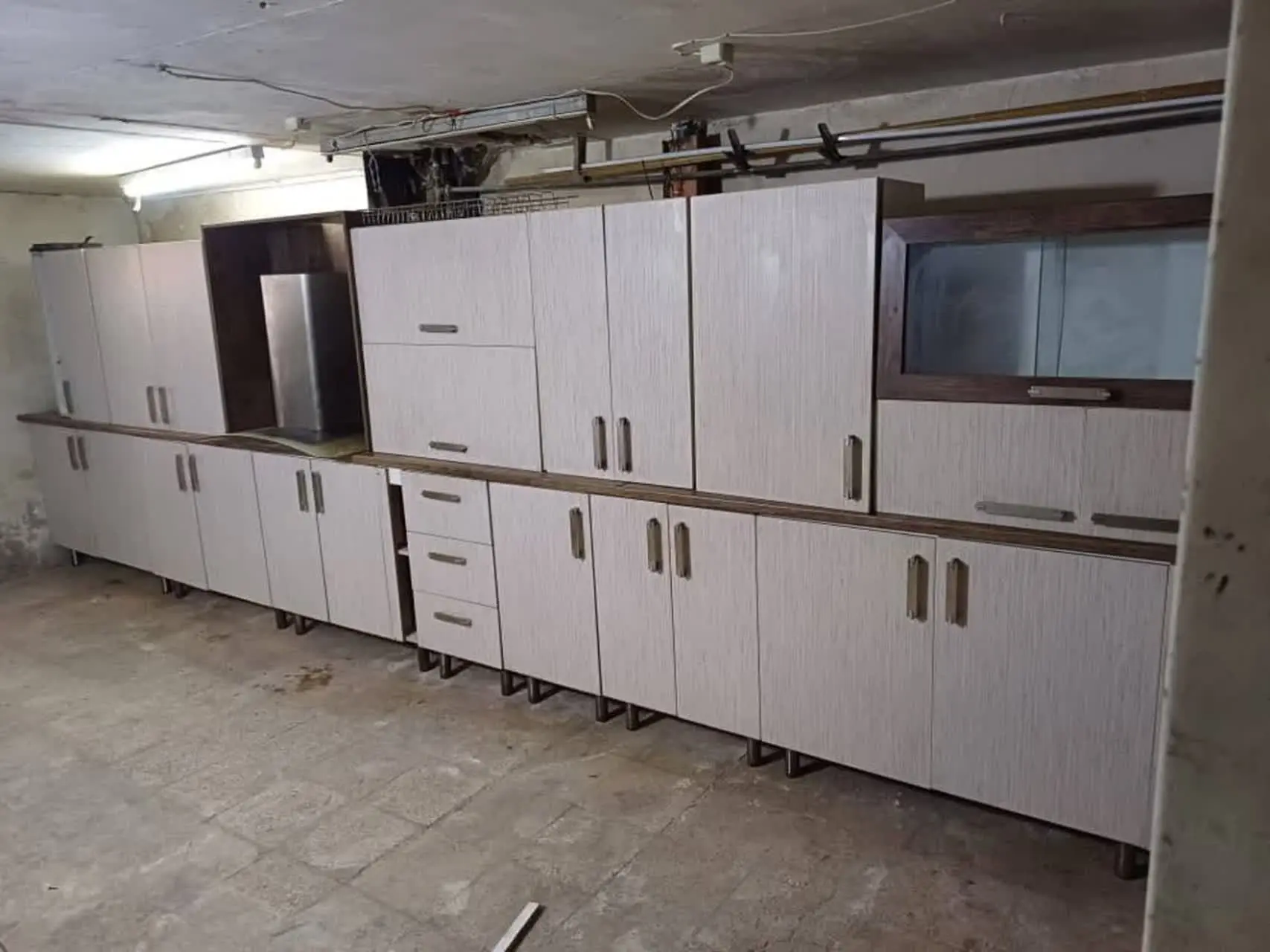 کابینت تمام ام دی اف ۱۲ متر ۶ متر بالا ۶ متر پایین همراه با سینک هود
