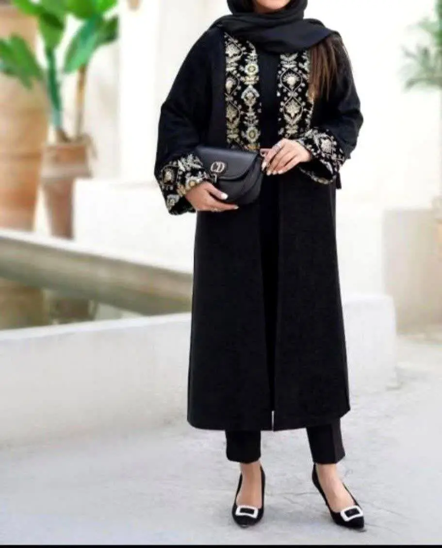 نام: مانتو ندا 
