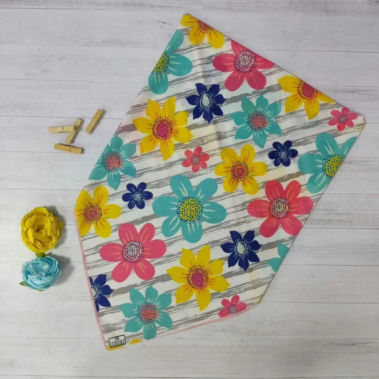 روسری نخی دخترانه😍✨😍✨😍
