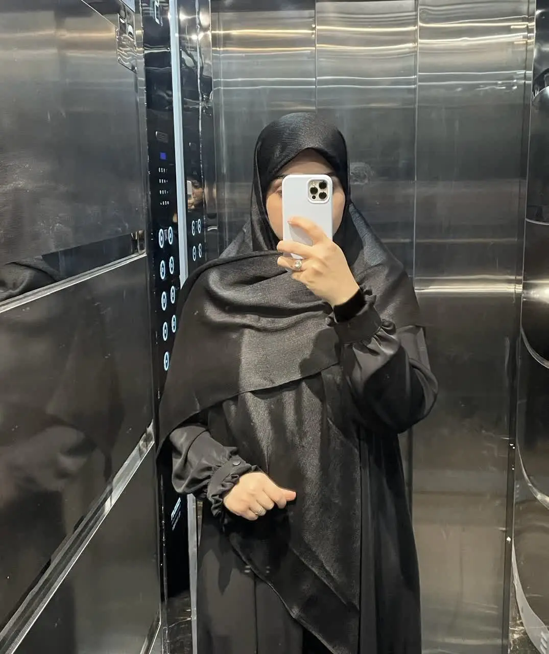 روسریای کریستال شارژ شدن😍😍
