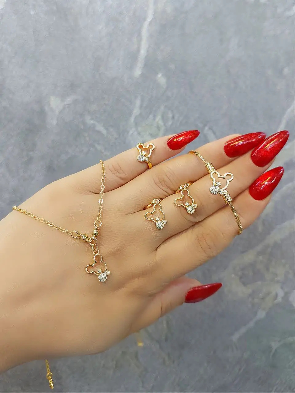 سرویس بچگانه 👧👧