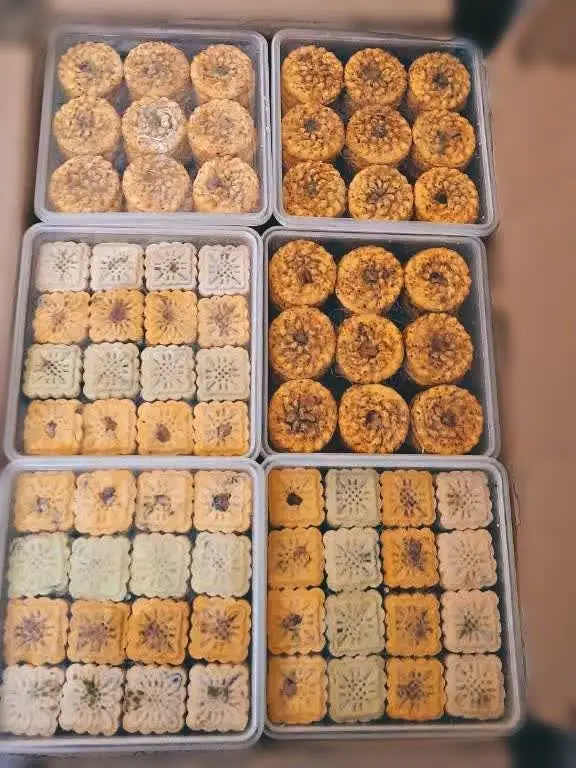 شیرینی‌ها مون از کرمان رسید 😍
