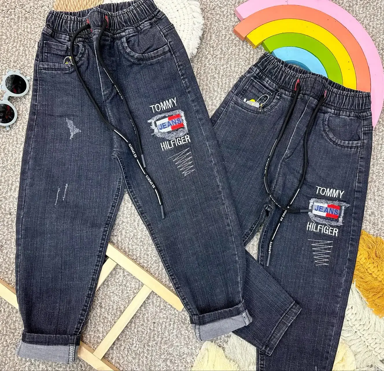 👫شلوار لی مام زغالی گلدوزی پسرانه تامی😍
