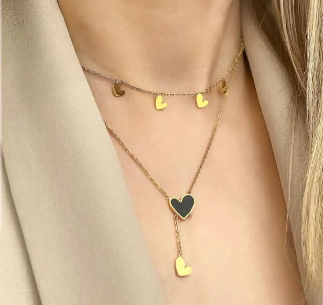 جز جذاب‌ترین گردنبندای دولاین هستن ایشون😍🫀
