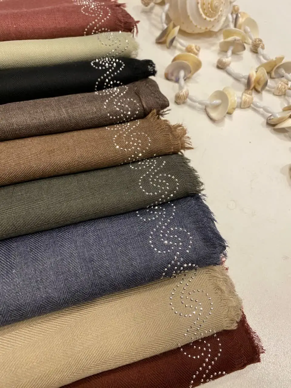 #روسری_نگینی
