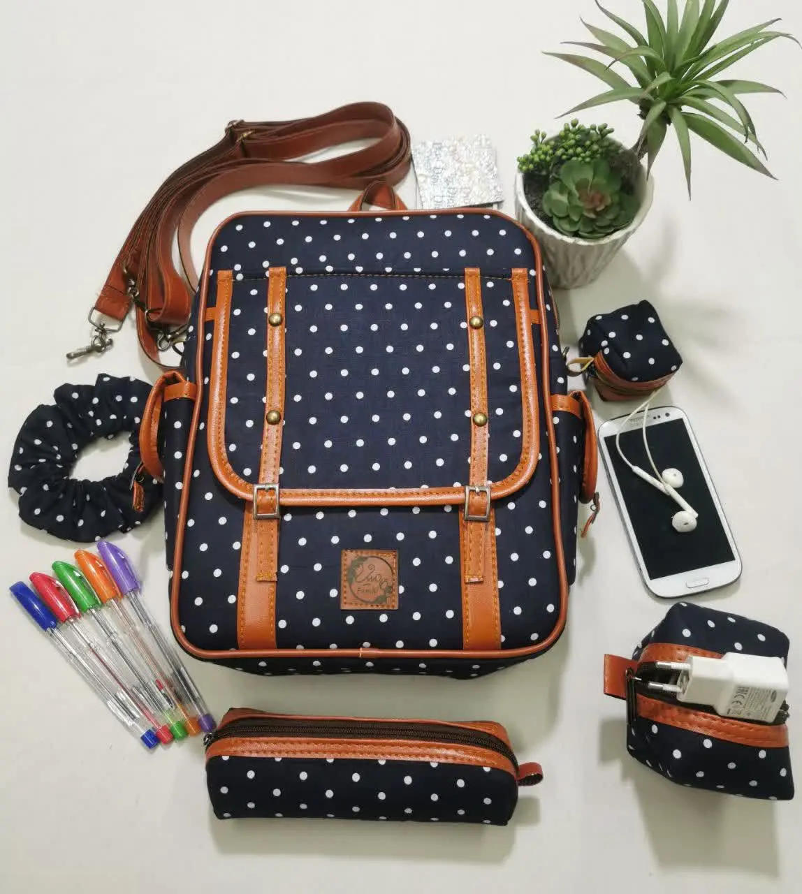 کنار این کوله جذاب …
