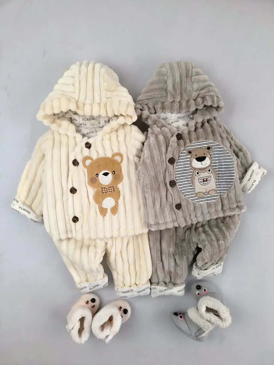 کاپشن شلوار مخمل راه راه تدی 😍