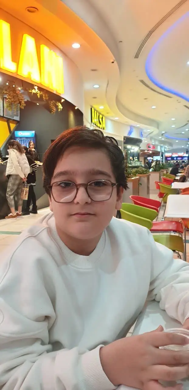 نام شرکت کننده: روشا قاسمی 
