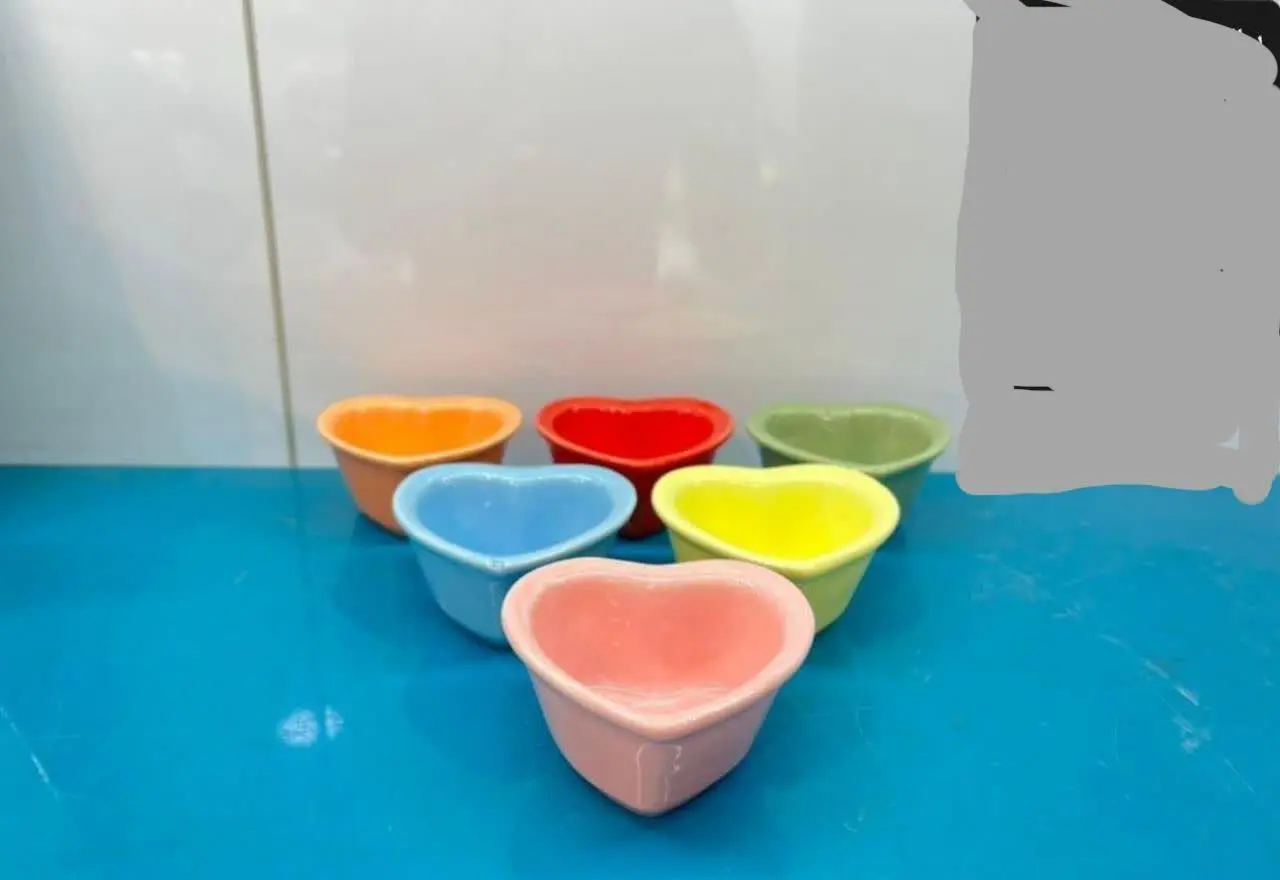 پیاله قلبی رنگی گود