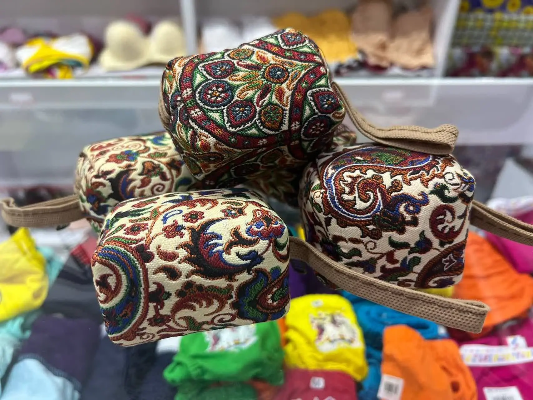 #کیف_هندزفری_ترمه
