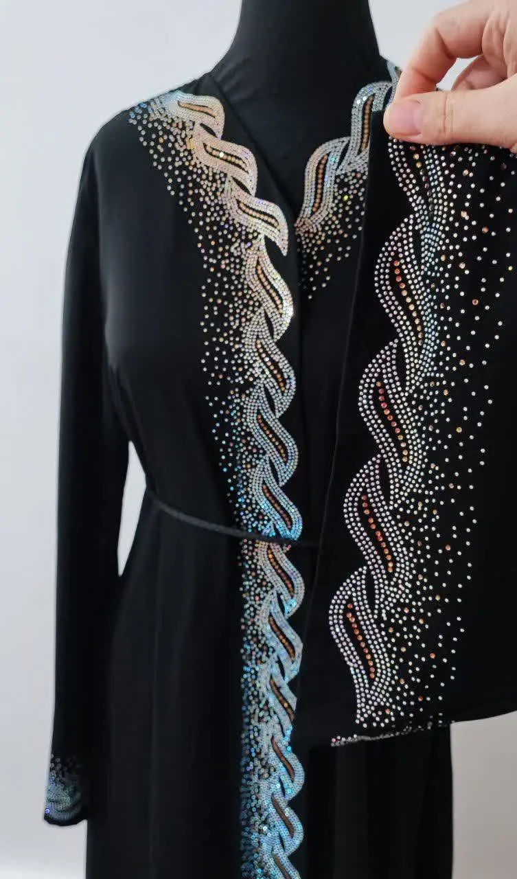 ✅مانتو نگین کاری شده 👌
