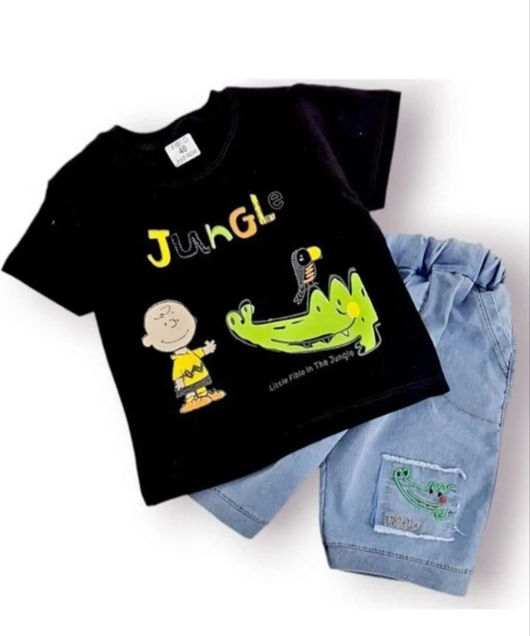 🍀 مدل: تیشرت و شلوارک 
