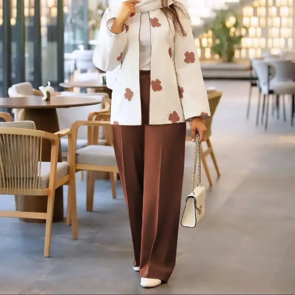 👚 نام: کت شلوار پریگون