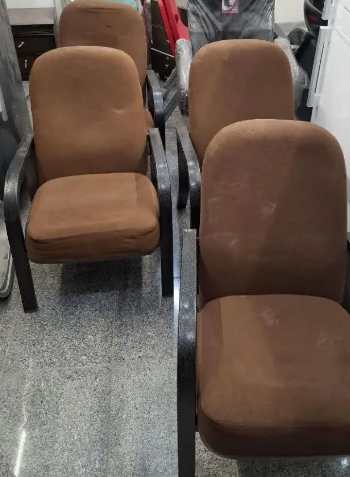 ۴عدد صندلی انتظار مناسب بنگاه و دفاتر
