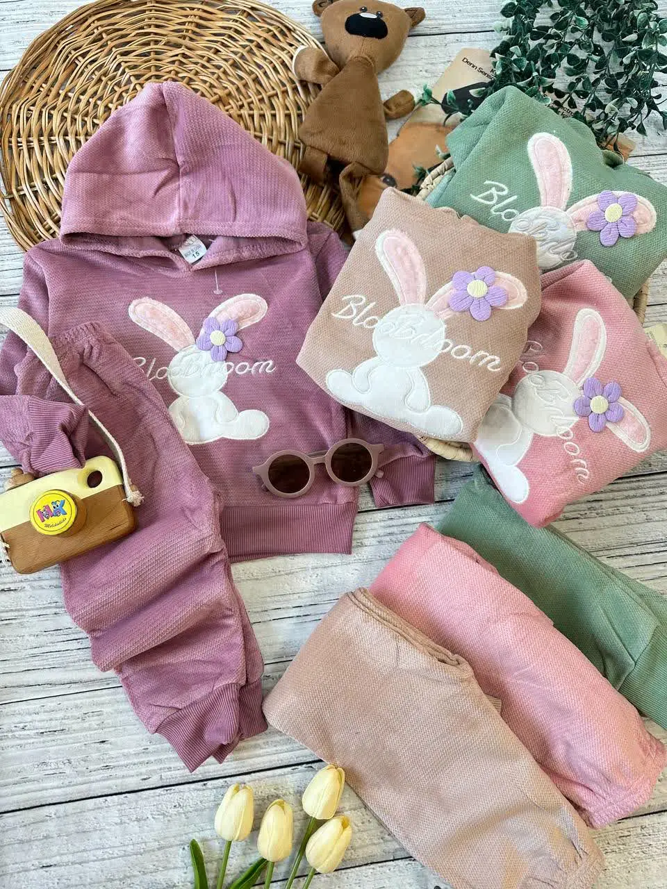 هودی شلوار مخمل توکرکی طرح خرگوش گل گوش نوزادی و کودک کد ۱۶۰۰۵ 
