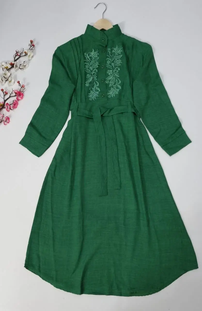 🌸 #مانتو یقه ایستاده 
