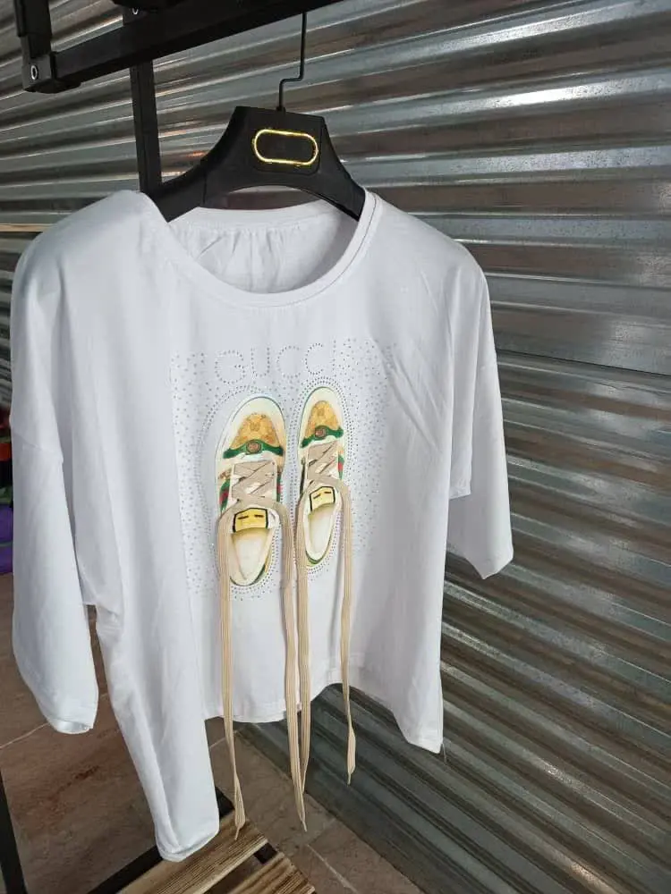 ⚜کراپ چاپ نگین کفش
