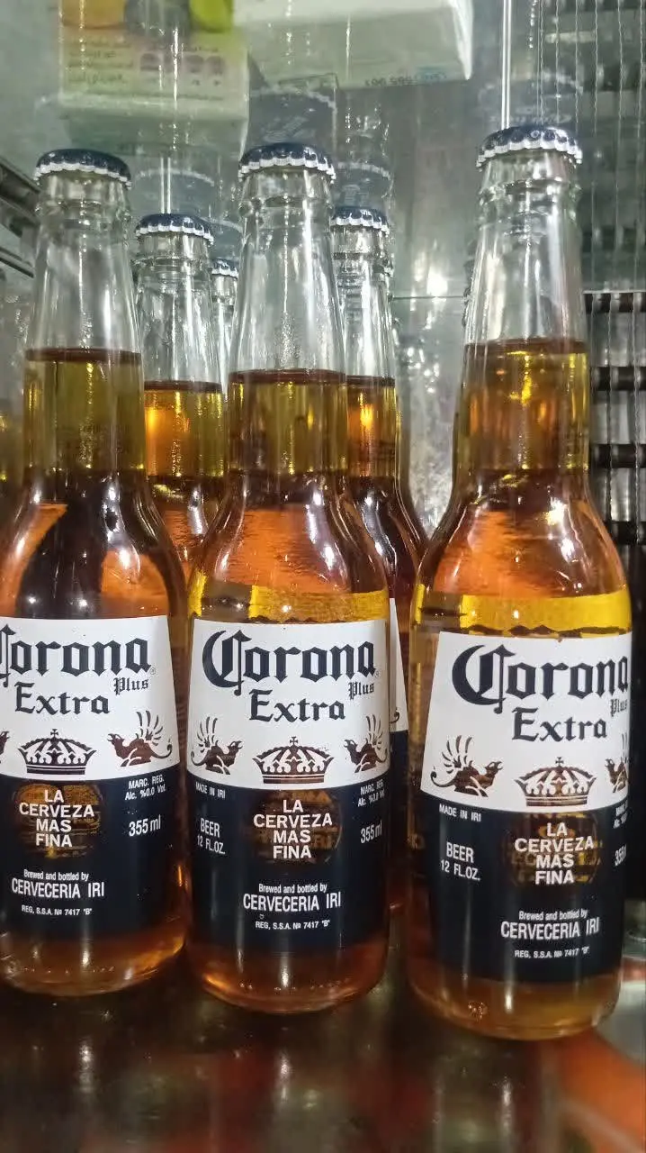 نوشیدنی آبجو کرونا