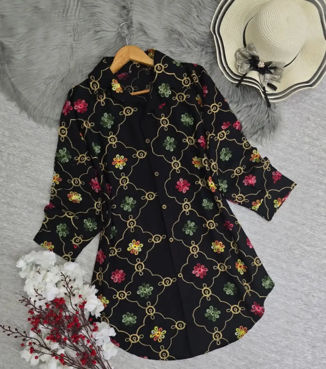 نام: مانتو خامه دوزی کمند
