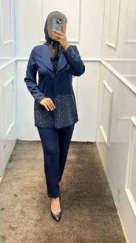 نام: کایلین کد۳ کت شلوارنگیندار
