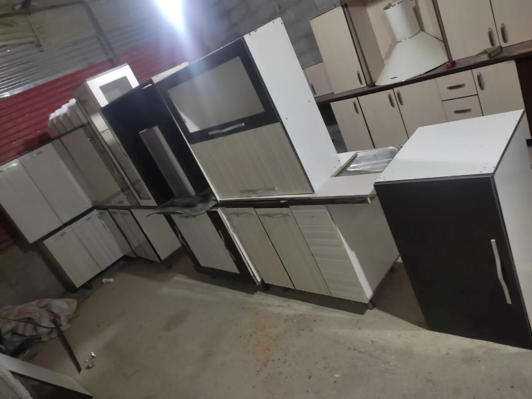 کابینت ام دی آف 
