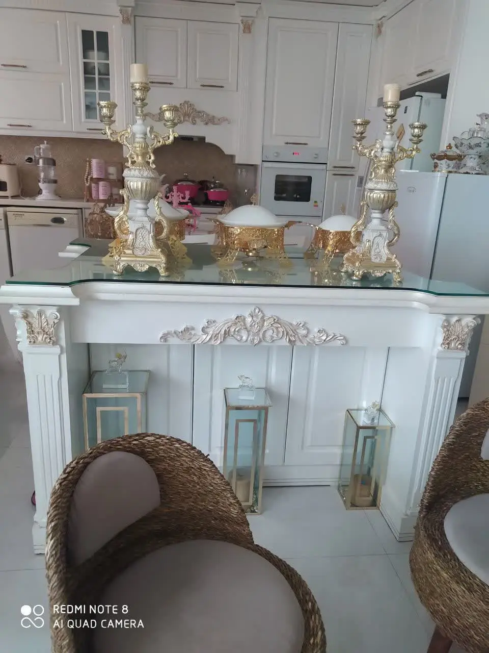 جزیره اشپزخانه تمیزو سالم