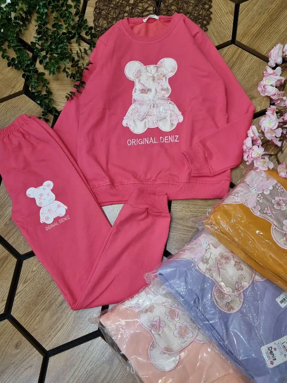 🇮🇷🧥🧶👗👚👔🎽👕👖💎
