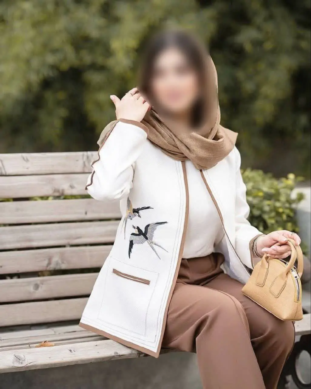 👚 نام: کت شلوار پرستو
