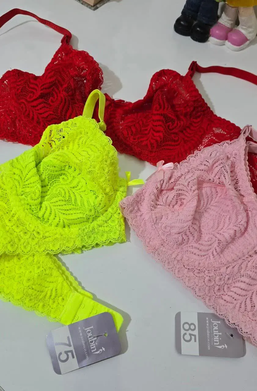 سوتین تک فنردار
