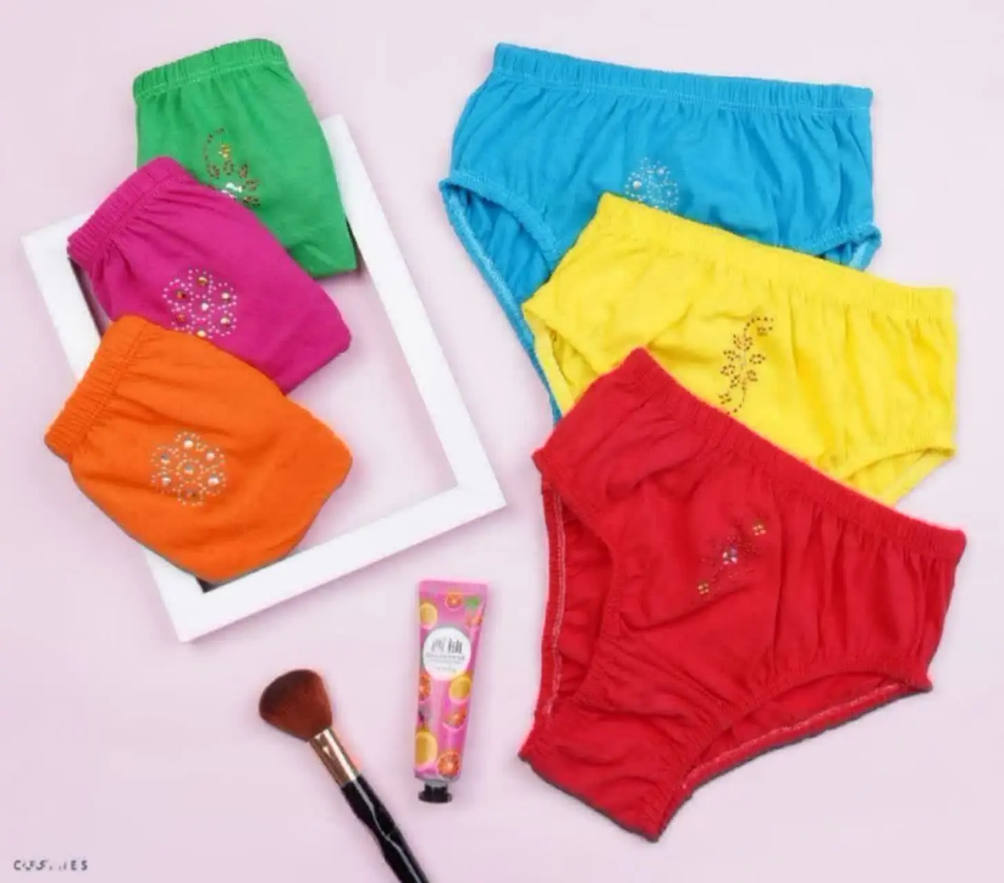 💗شورت نگین دار 💗
