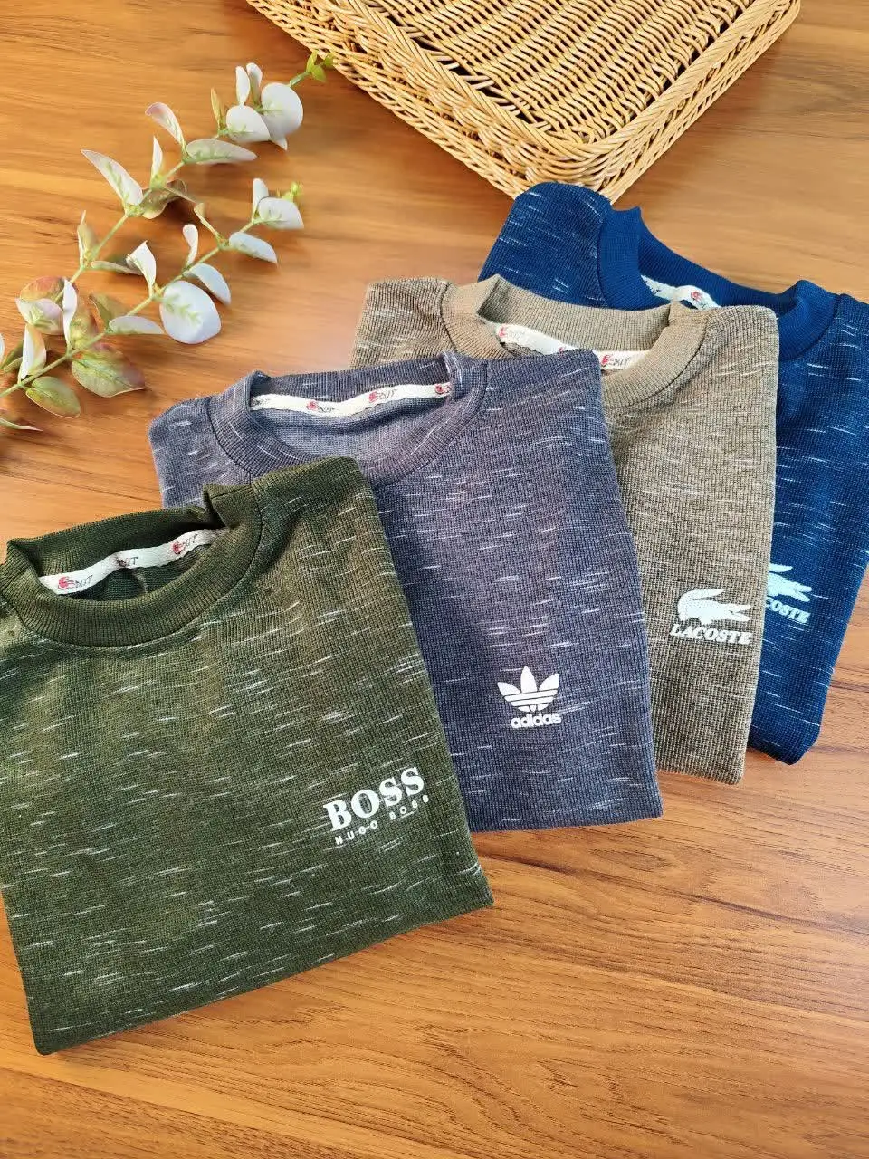 بلوز تک مارکدار 
