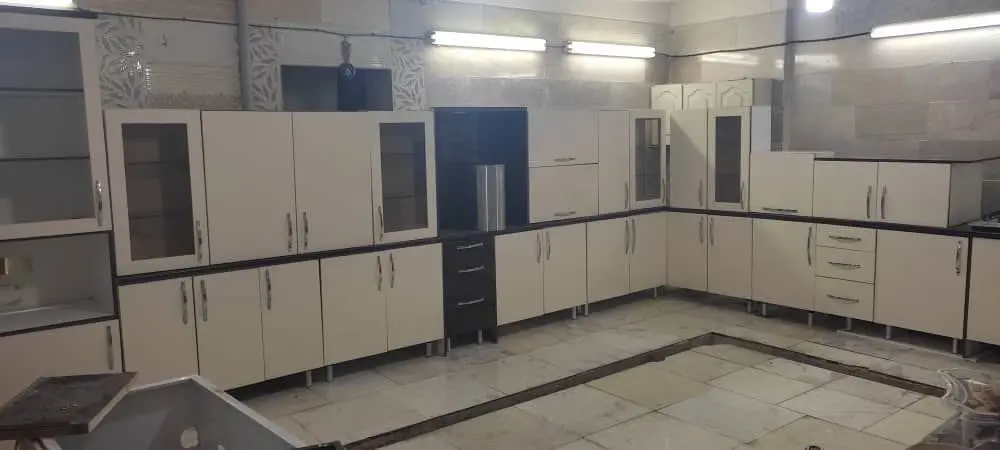 کابینت های گلاس در حد با نو...